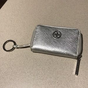 Keychain wallet